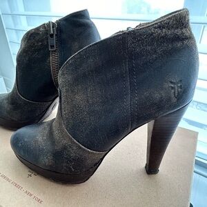 Frye Harlow Campus Booties